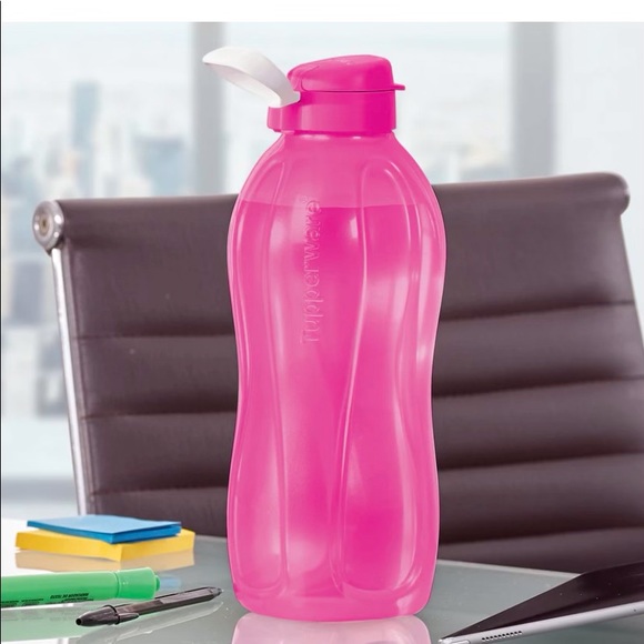 Tupperware Eco Fridge Water Bottle 2 Liter - Picture 1 of 4